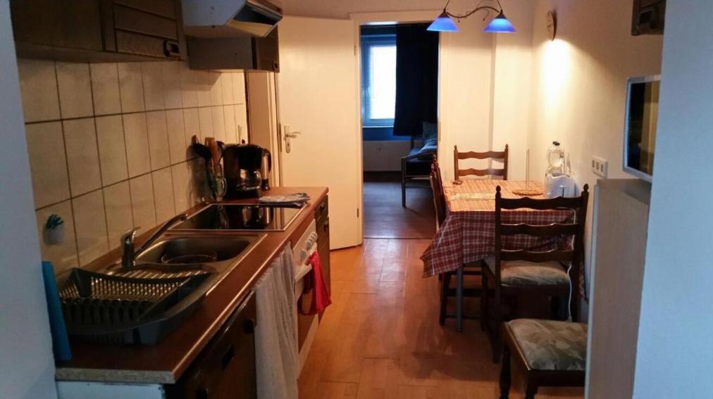 Worker-Flat Διαμέρισμα Γκελσενκίρτσεν Εξωτερικό φωτογραφία