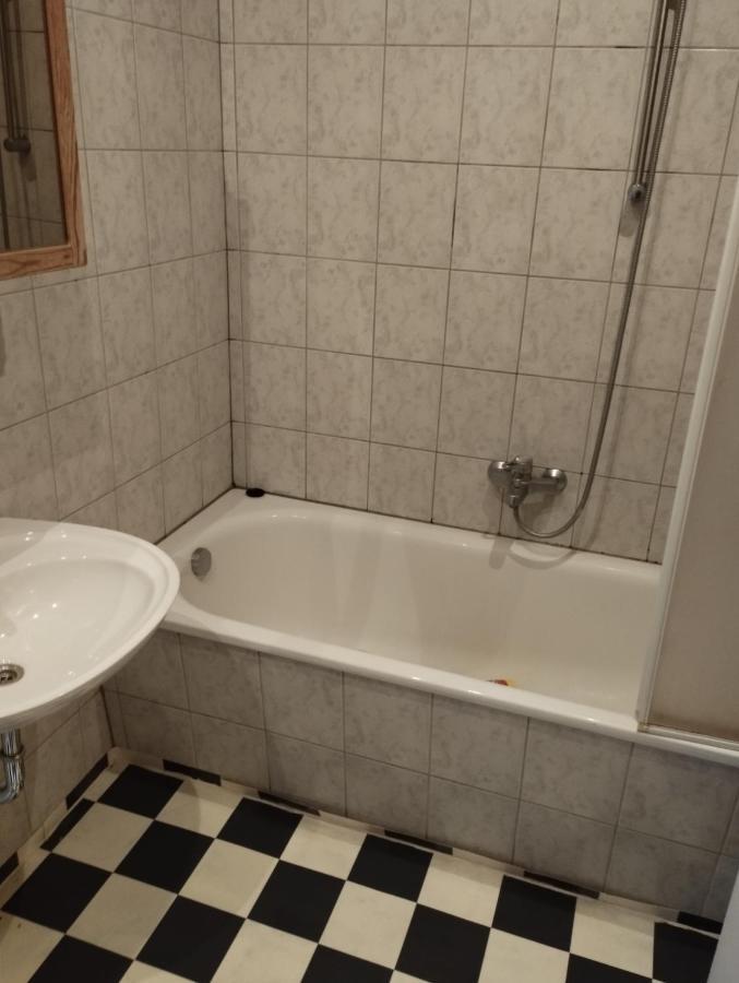 Worker-Flat Διαμέρισμα Γκελσενκίρτσεν Εξωτερικό φωτογραφία